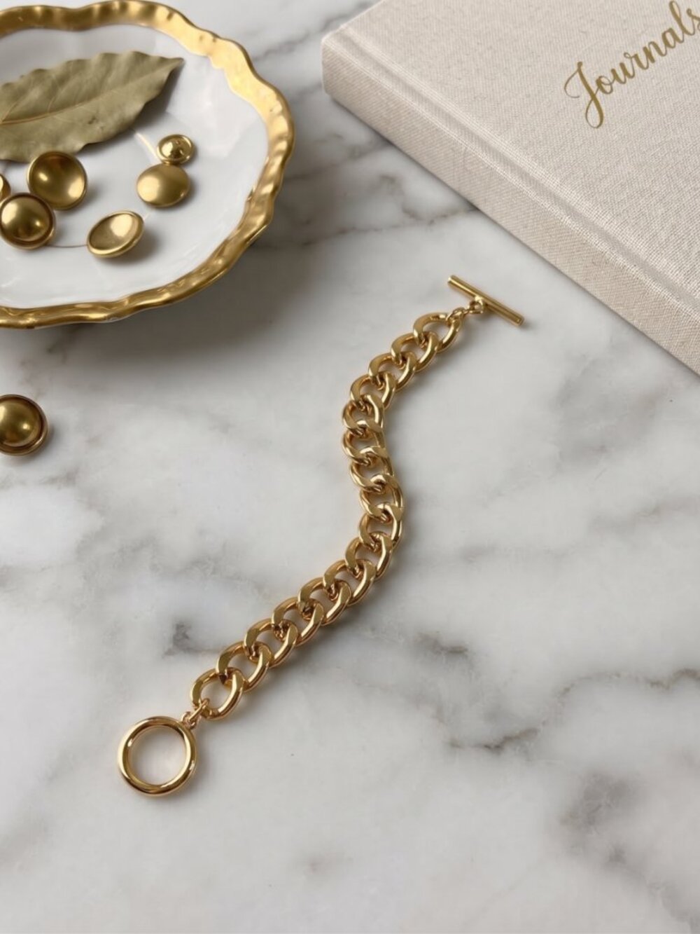 Gold Tone Toggle Link Bracelet 8.25" Long